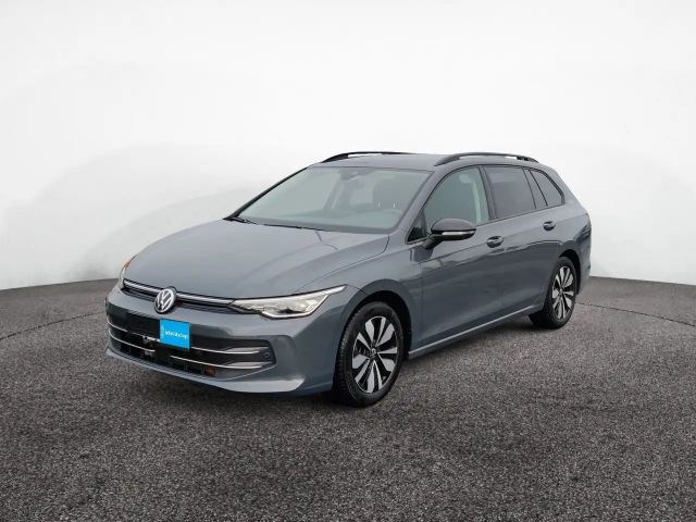 Volkswagen Golf 1.5 eTSI DSG Golf VIII Variant