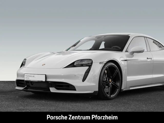 Porsche Taycan Turbo