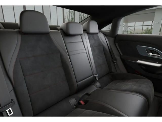 Mercedes-Benz CLA 350 4MATIC AMG Line