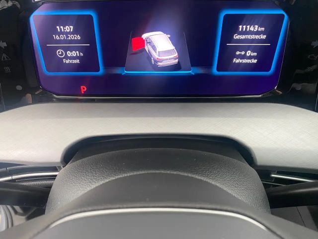 Volkswagen Golf Business DSG Variant