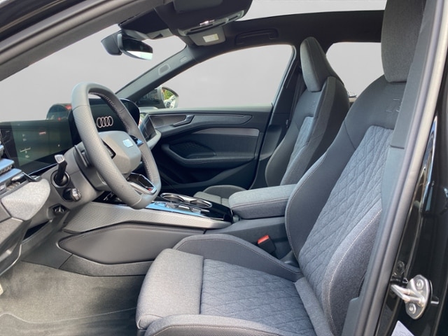 Audi A6 Avant Quattro S-Tronic