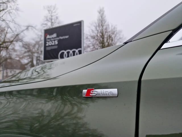 Audi A3 35 TFSI S-Line Sedan Sportback