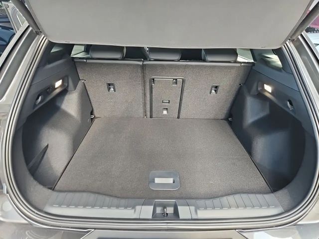 Ford Explorer Extended range