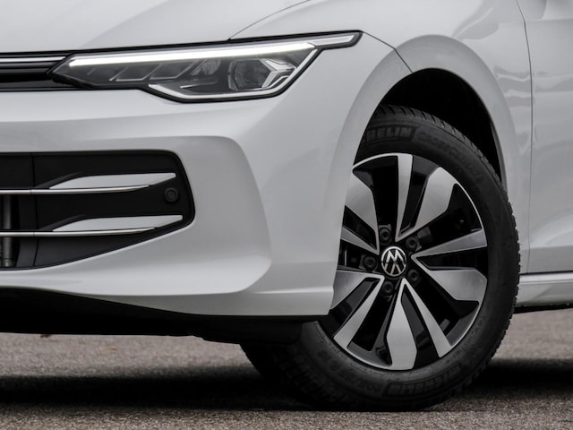 Volkswagen Golf 1.5 TSI Golf VIII