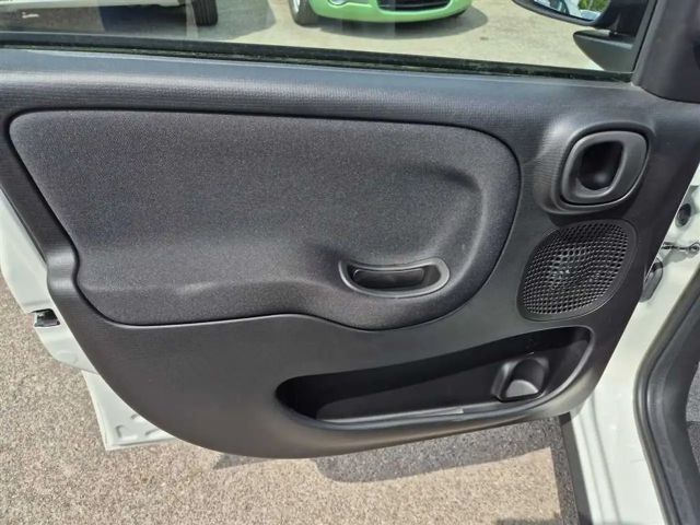 Fiat Panda Panda Hybrid 1.0 GSE Parksensoren hinten CityPaket