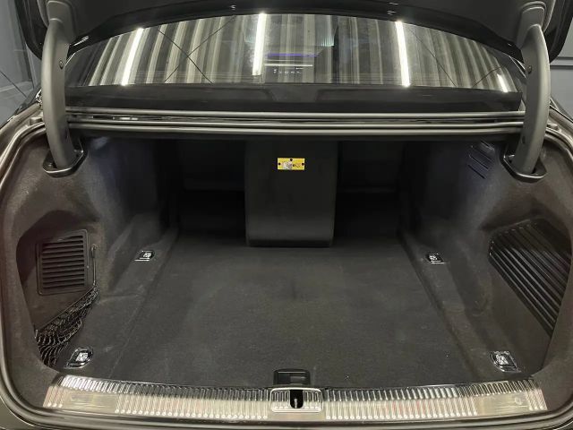 Audi A8 50 TDI Lang Quattro