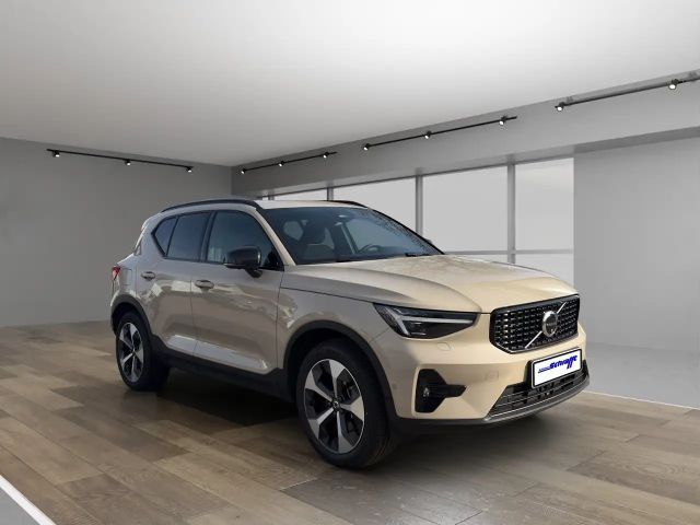 Volvo XC40 Dark Plus