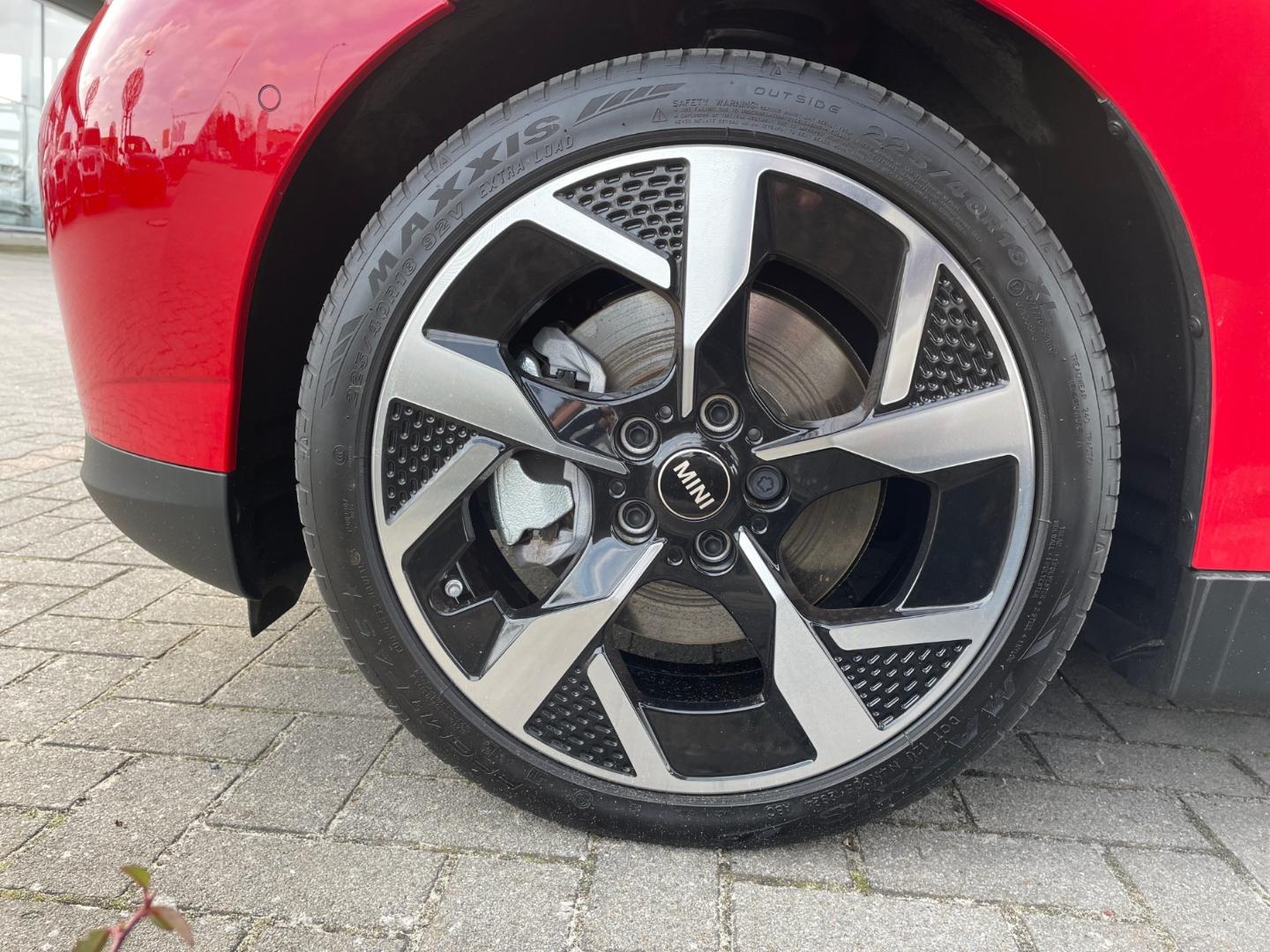 MINI Cooper E Classic