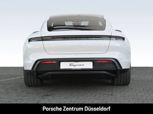 Porsche Taycan 4S