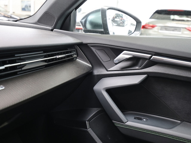 Audi RS3 Quattro S-Tronic Sedan