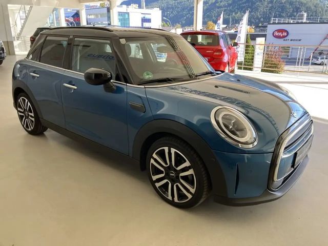 MINI Cooper 5-deurs Classic