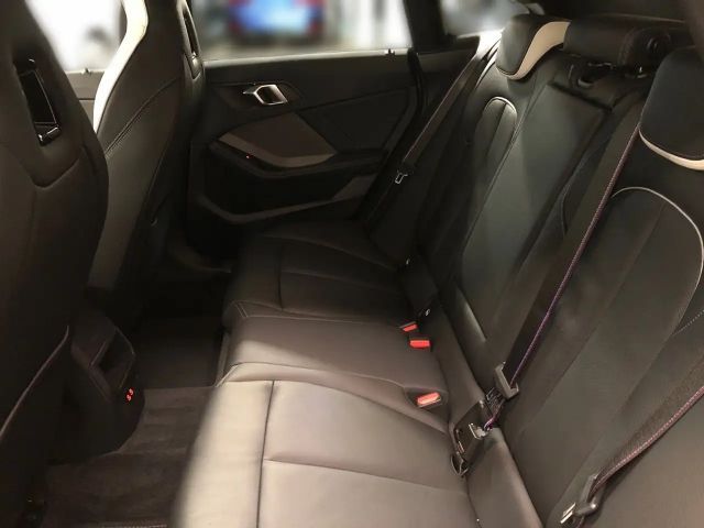 BMW 220 220i Coupé M-Sport