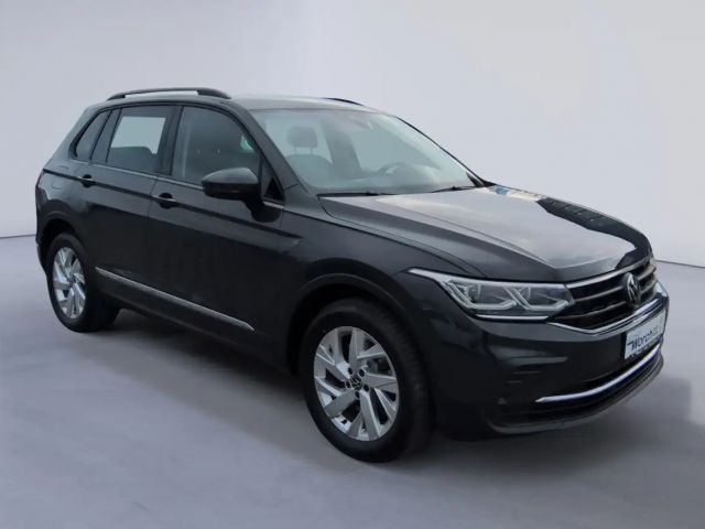 Volkswagen Tiguan 2.0 TSI DSG Life