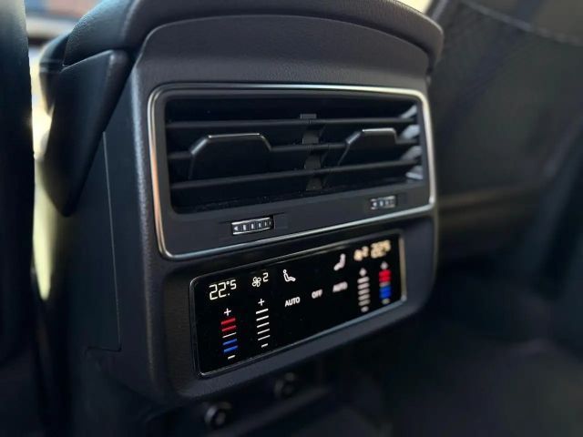 Audi Q7 55 TFSI S-Line