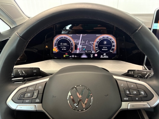 Volkswagen Golf 1.5 eTSI DSG Golf VIII Variant