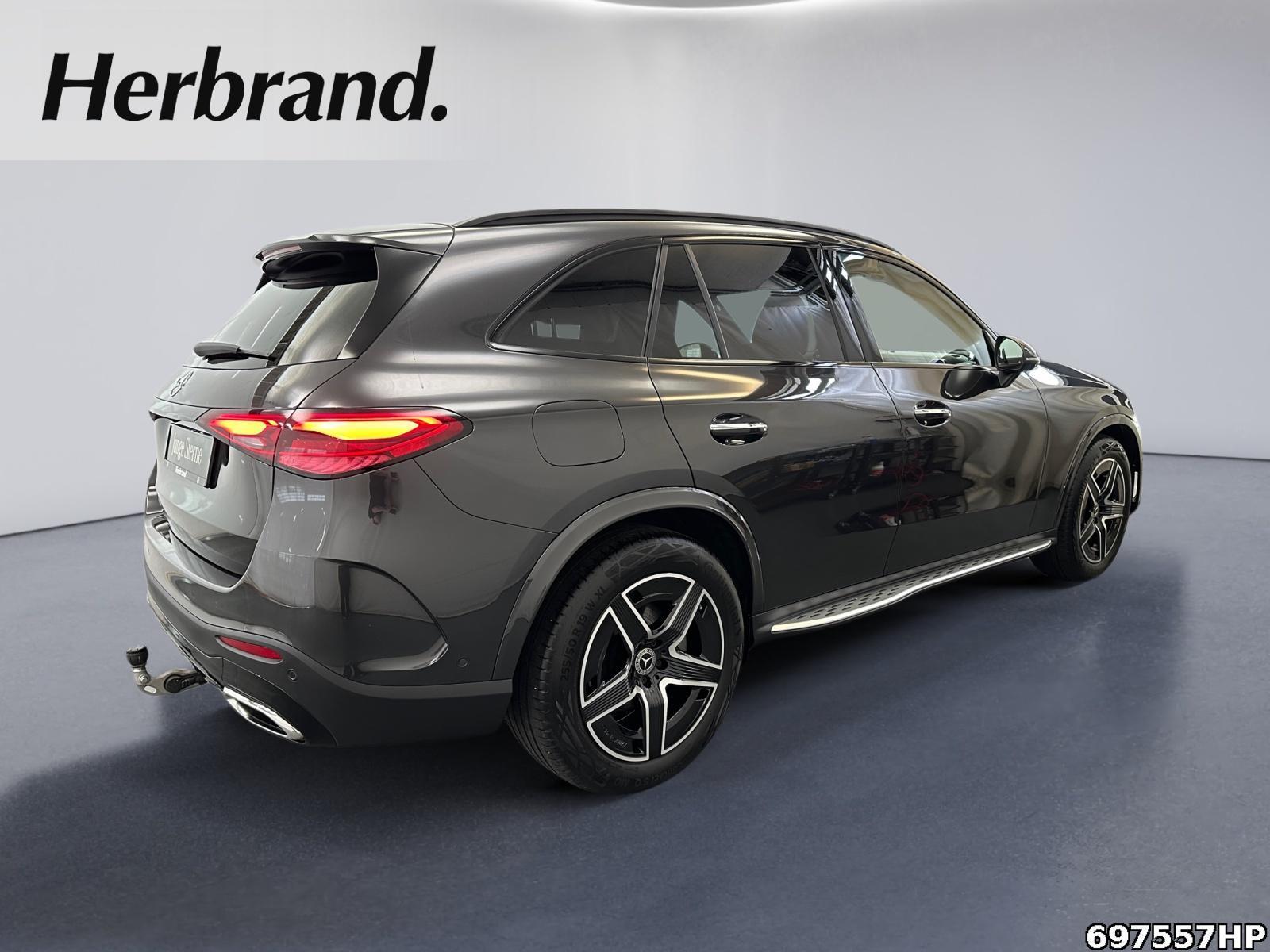 Mercedes-Benz GLC 300 4MATIC AMG Line GLC 300 d
