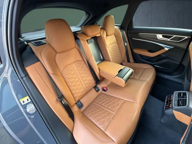 Audi RS6 Keramik/HDMatrix/Pano/StHz/HuD/RS-Aga