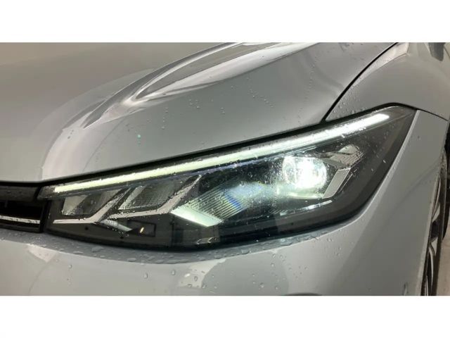 Volkswagen Passat 1.5 eTSI Business Variant