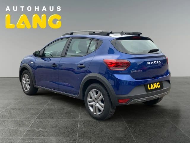Dacia Sandero Essential Stepway TCe 90