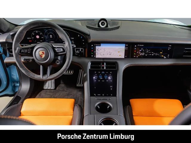 Porsche Taycan Cross Turismo Turbo