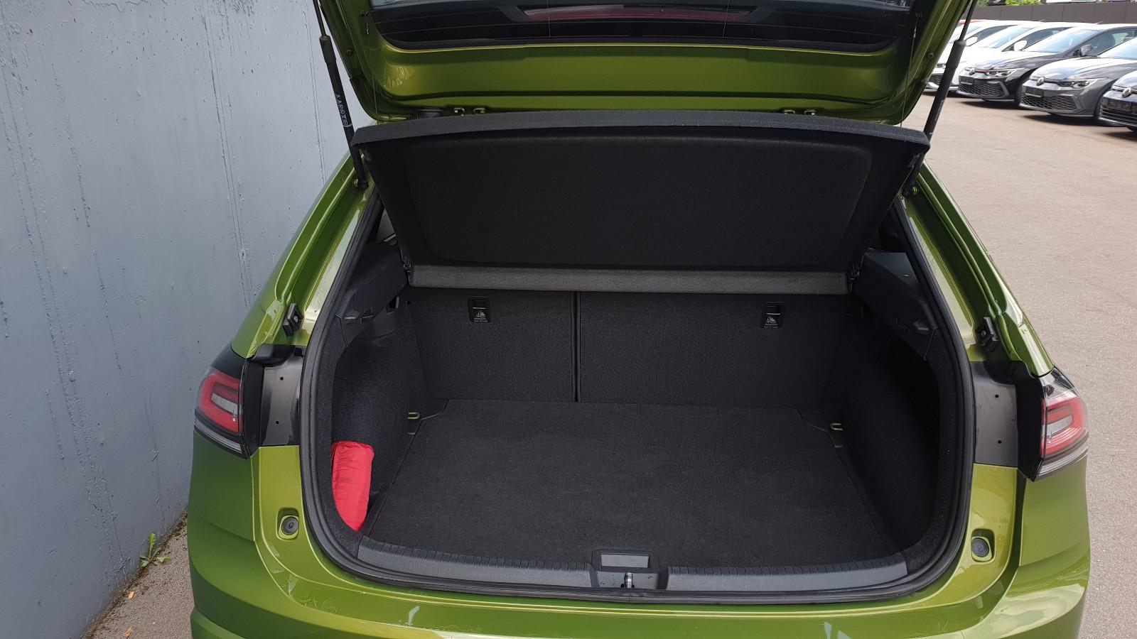 Volkswagen Taigo 1.5 TSI DSG R-Line