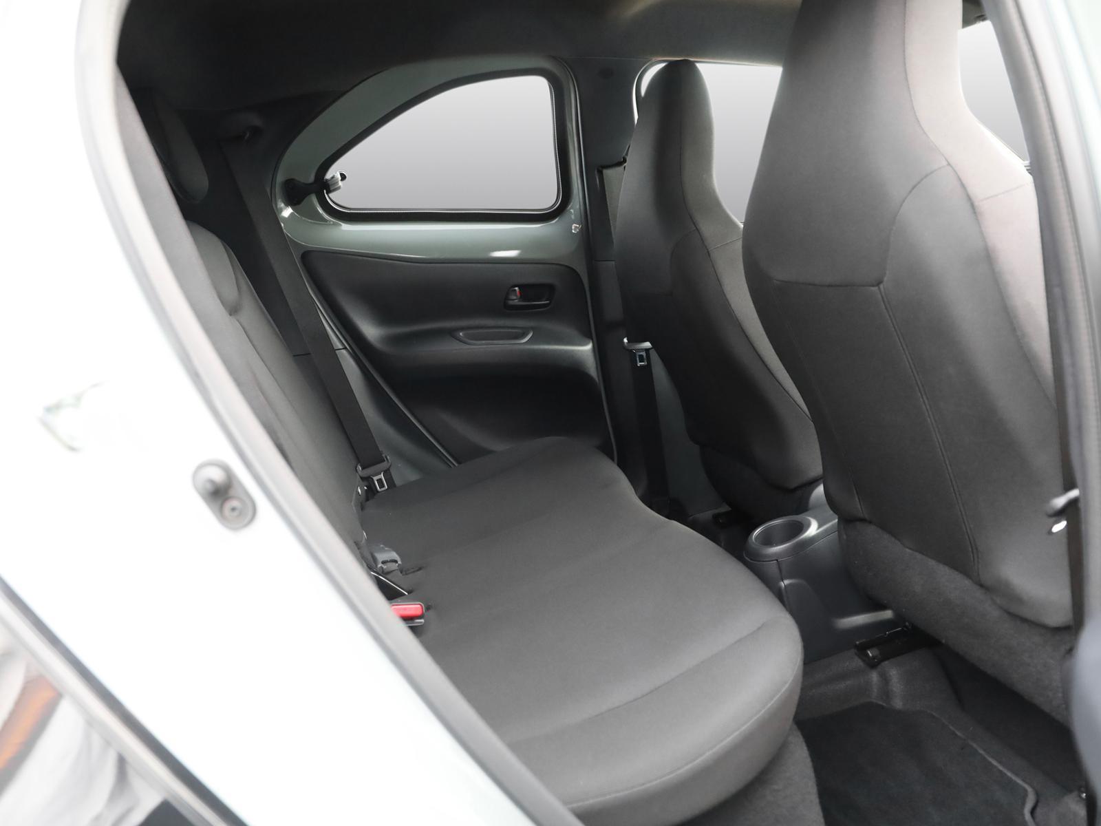 Toyota Aygo X 5-deurs Basis Team D