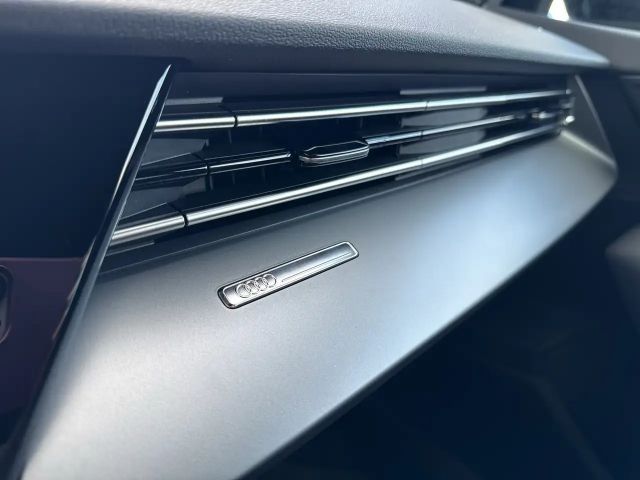 Audi A3 30 TFSI Sedan