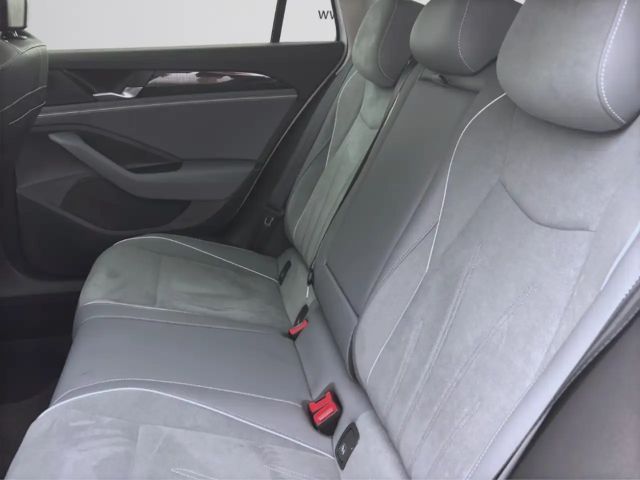 Volkswagen Passat 2.0 TDI Business DSG Variant