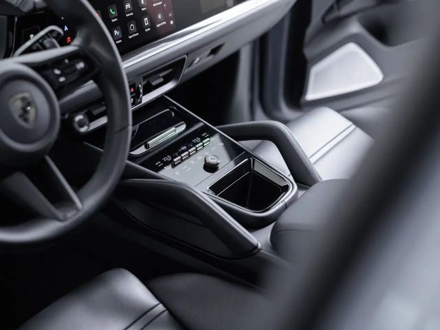 Porsche Cayenne E-Hybrid Turbo