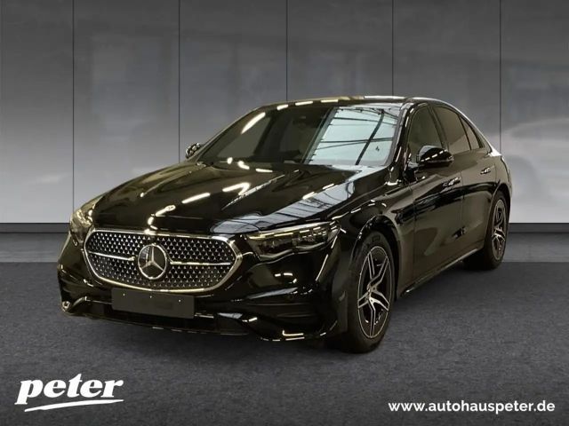 Mercedes-Benz E 200 AMG Line Sedan