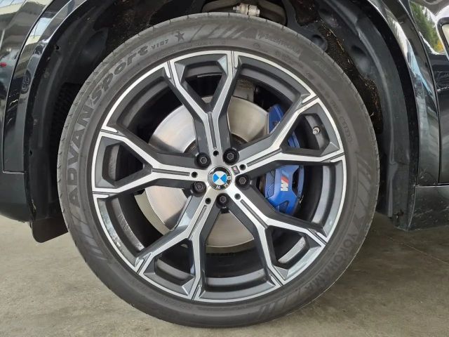 BMW X5 M-Sport M50i