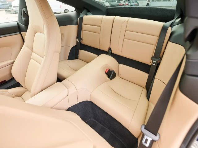 Porsche 911 Carrera Coupé