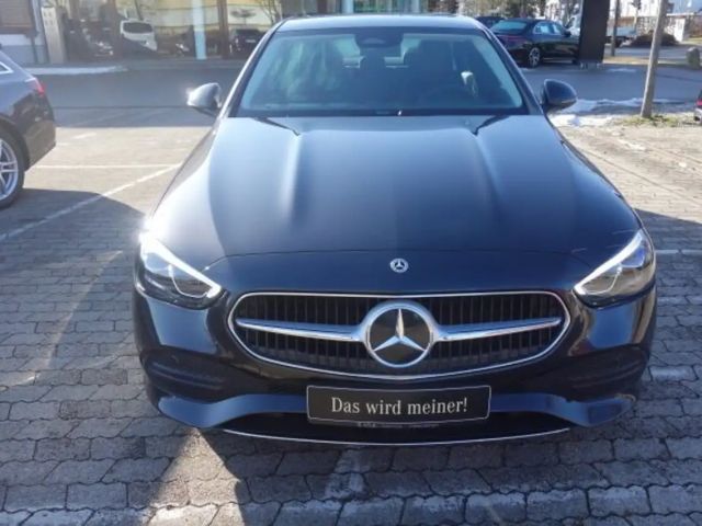 Mercedes-Benz C 180 AVANTGARDE Sedan