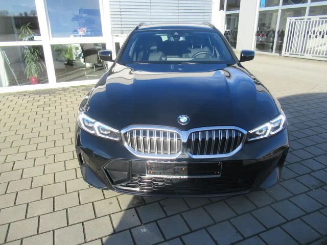 BMW 320 320d M-Sport xDrive