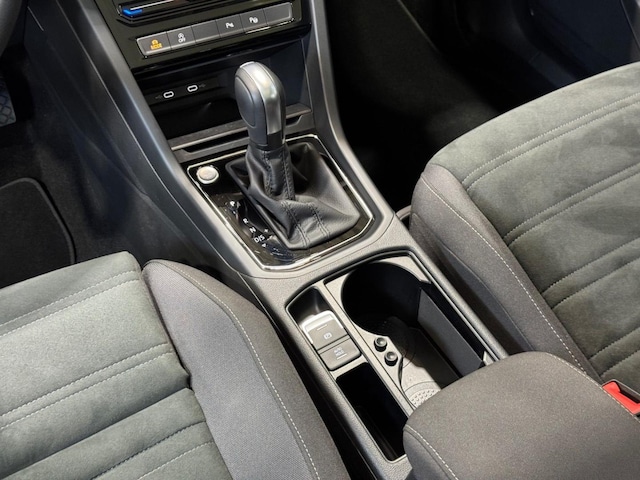 Volkswagen Touran 2.0 TDI DSG Highline Style