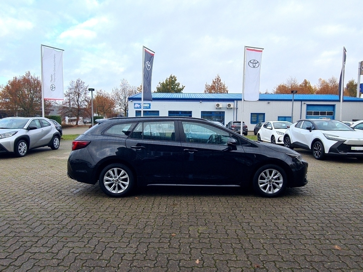 Toyota Corolla Business Touring