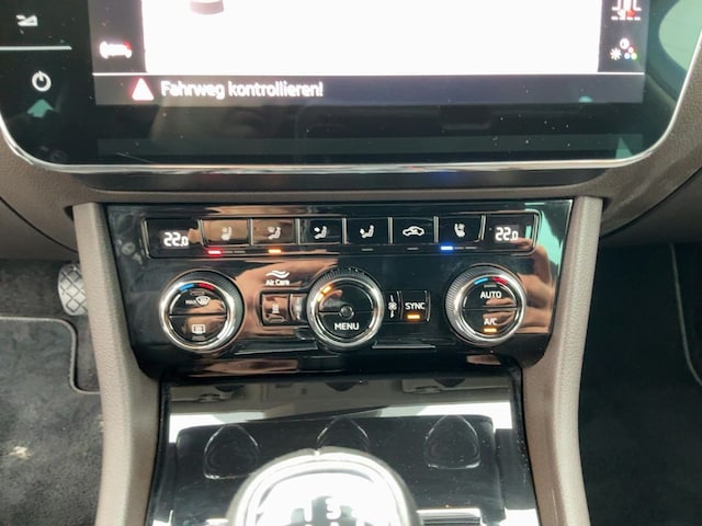 Skoda Superb 2.0 TDI Combi