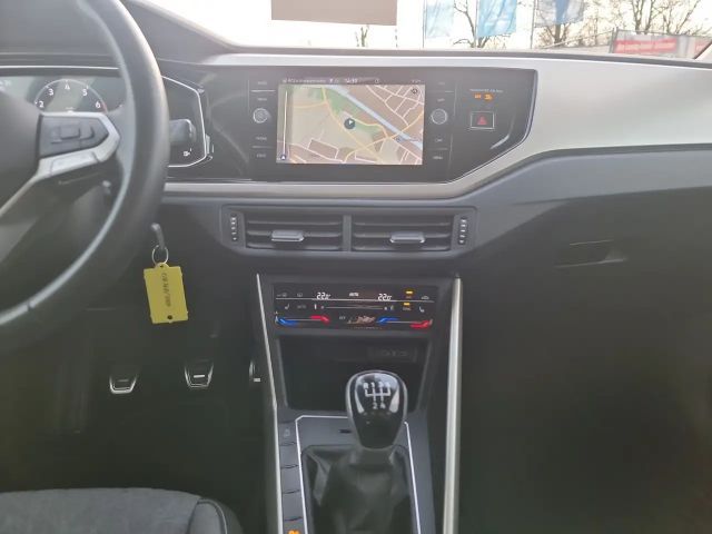 Volkswagen Polo Move