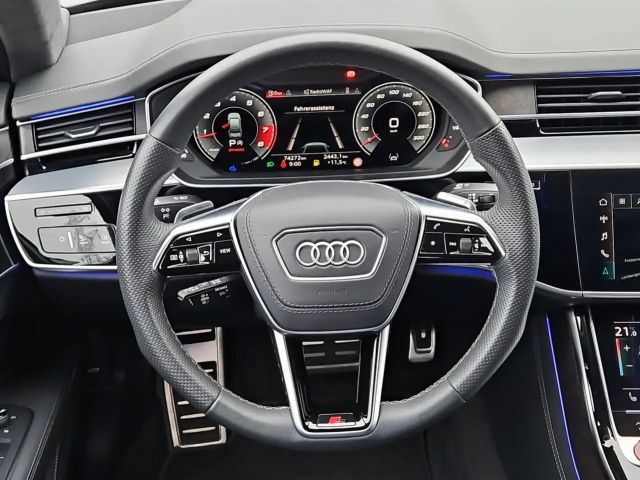 Audi S8 Quattro