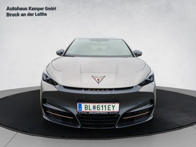 Cupra Tavascan Adrenaline