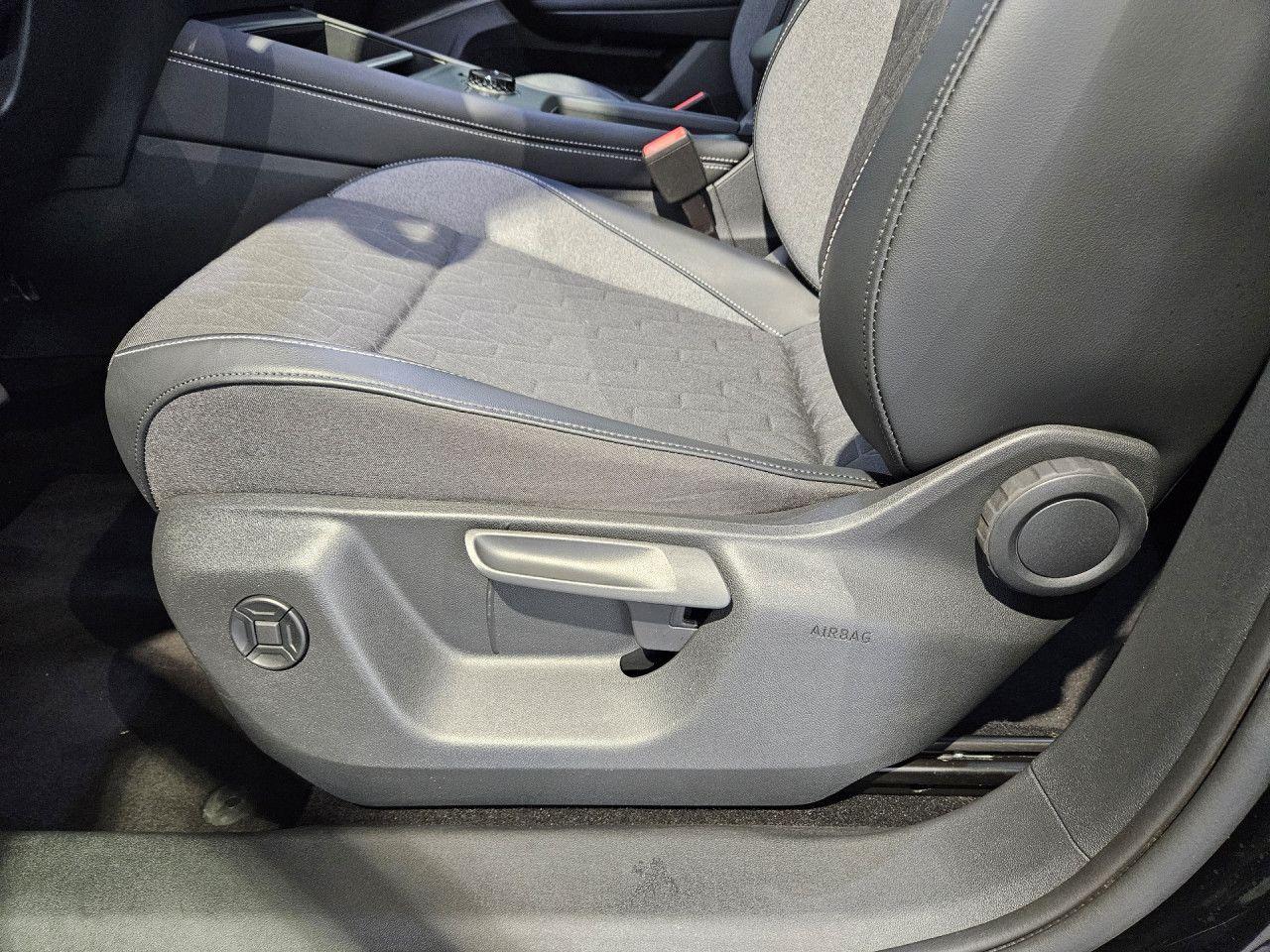 Volkswagen Tiguan 1.5 eTSI DSG IQ.Drive