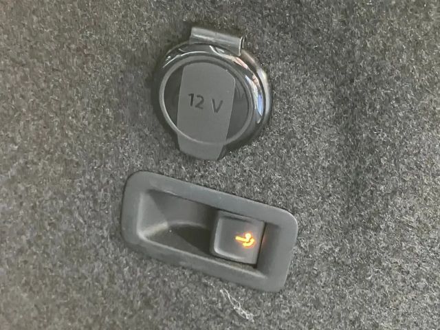 Volkswagen Golf DSG Life Variant