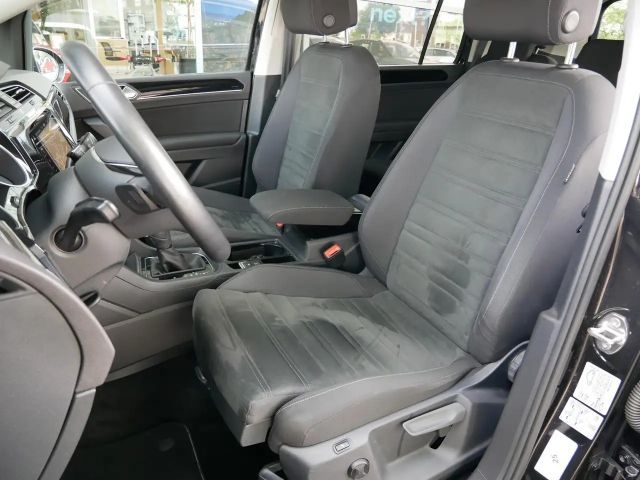 Volkswagen Touran 2.0 TDI DSG Highline