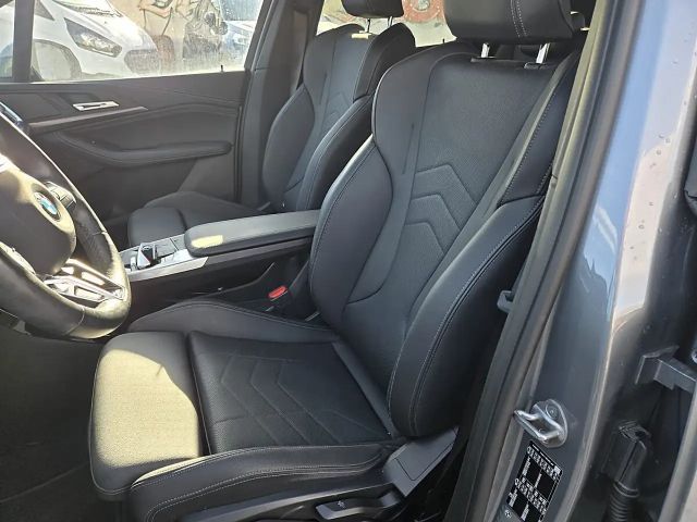 BMW 218 218d Active Tourer Sedan