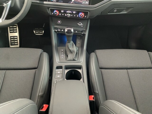 Audi Q3 S-Tronic