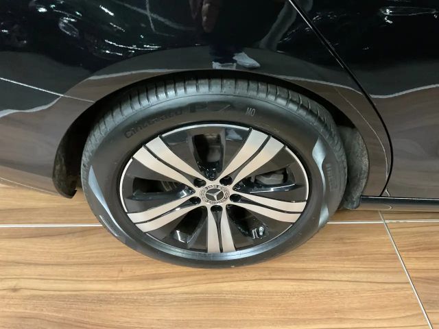 Mercedes-Benz C 180 AVANTGARDE Estate