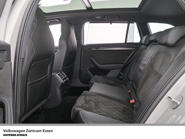 Skoda Superb Combi Sportline iV