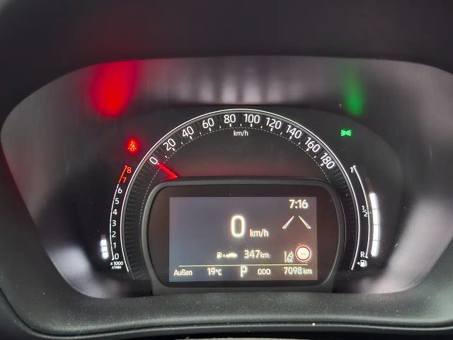 Toyota Aygo Hatchback Play