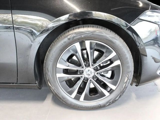 Mercedes-Benz A 180 Premium Progressive