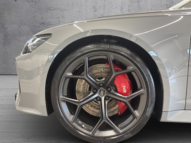 Audi A6 e-tron Avant Performance Quattro